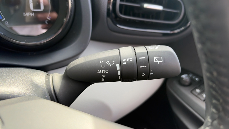 Toyota Yaris 1.5 Hybrid Excel 5dr CVT Hybrid Hatchback